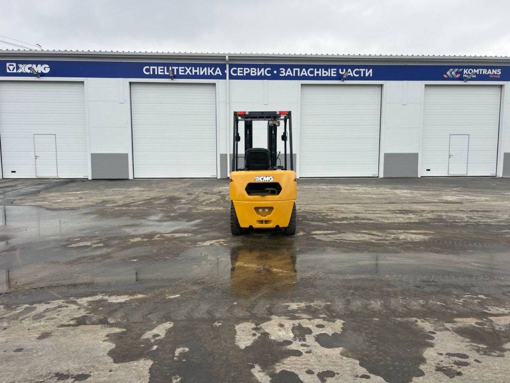 Вилочный погрузчик XCMG XVB30-LPG фото 4