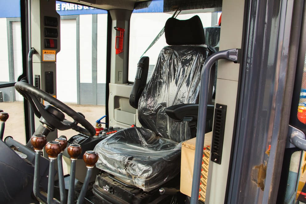 Автогрейдер XCMG GR215A