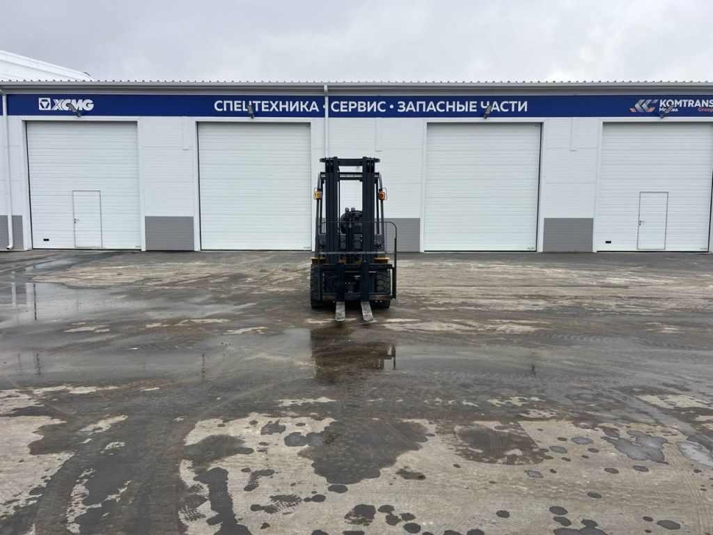Вилочный погрузчик XCMG XVB30-LPG фото 3