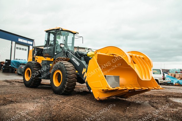 Фронтальный погрузчик XCMG LW550RU фото 2
