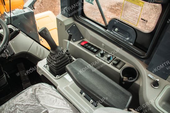 Фронтальный погрузчик XCMG LW550RU фото 8