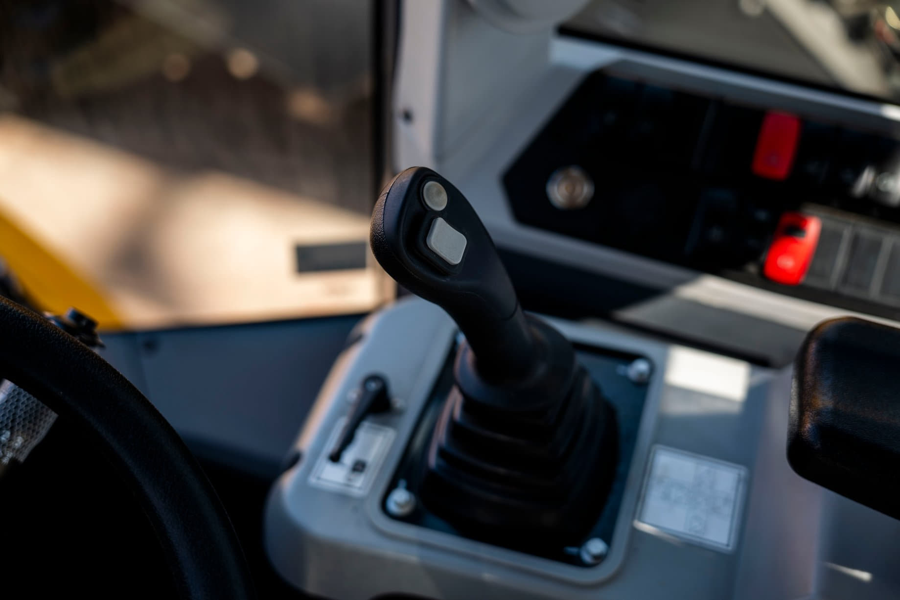 Фронтальный погрузчик XCMG XC968-EV 5 Фронтальный погрузчик XCMG XC968-EV 5