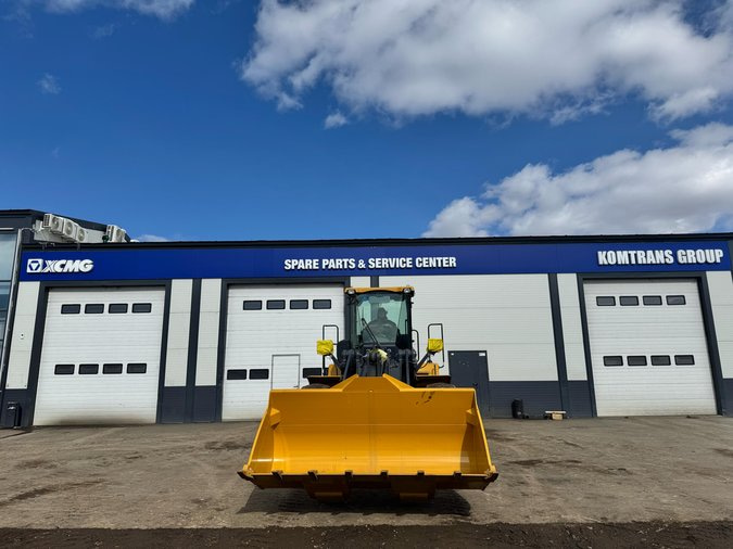 Фронтальный погрузчик XCMG ZL50RU фото 3