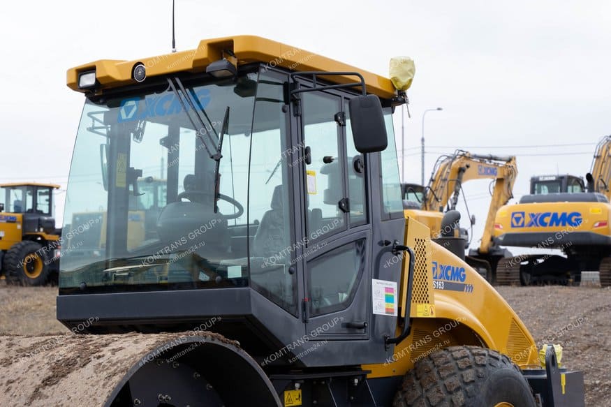 Гидравлический каток XCMG XS163