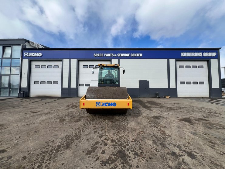 Гидравлический каток XCMG XS123