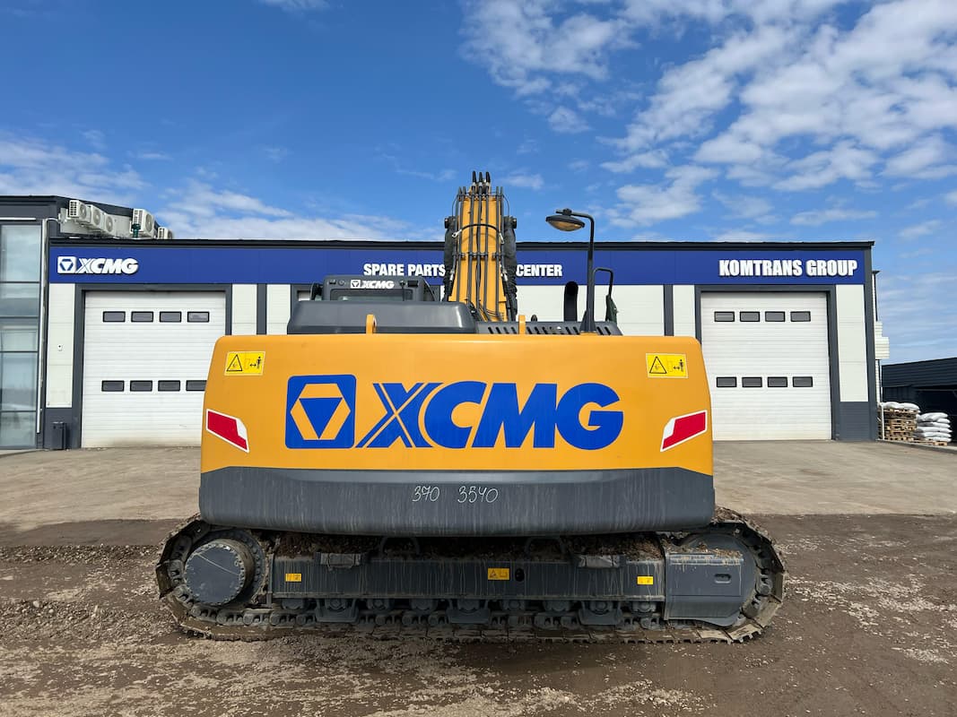 Гусеничный экскаватор XCMG XE370CA фото 4