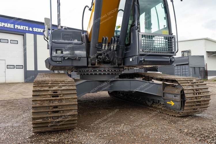 Гусеничный экскаватор XCMG XE260D Гусеничный экскаватор XCMG XE260D