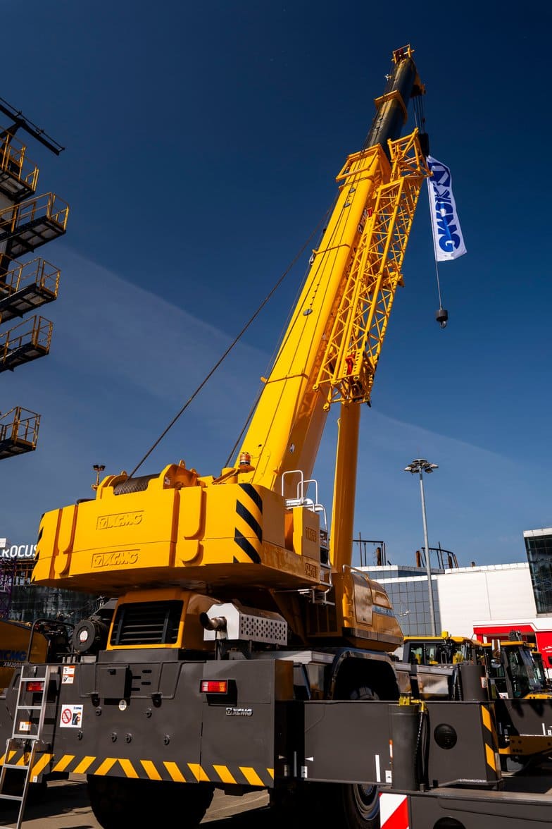 Короткобазный автокран XCMG XCR150_S