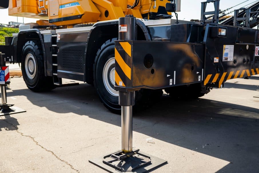 Короткобазный автокран XCMG XCR150_S