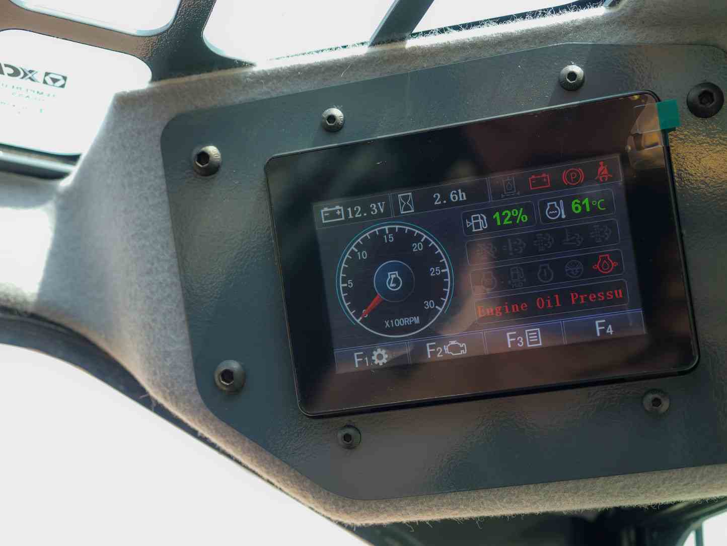 Мини-погрузчик XCMG SR740RU 4