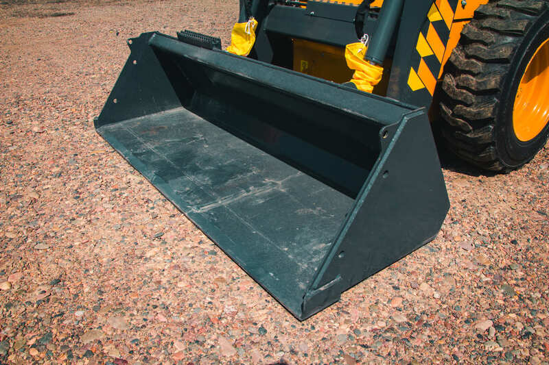 Мини-погрузчик XCMG XC740RU Мини-погрузчик XCMG XC740RU