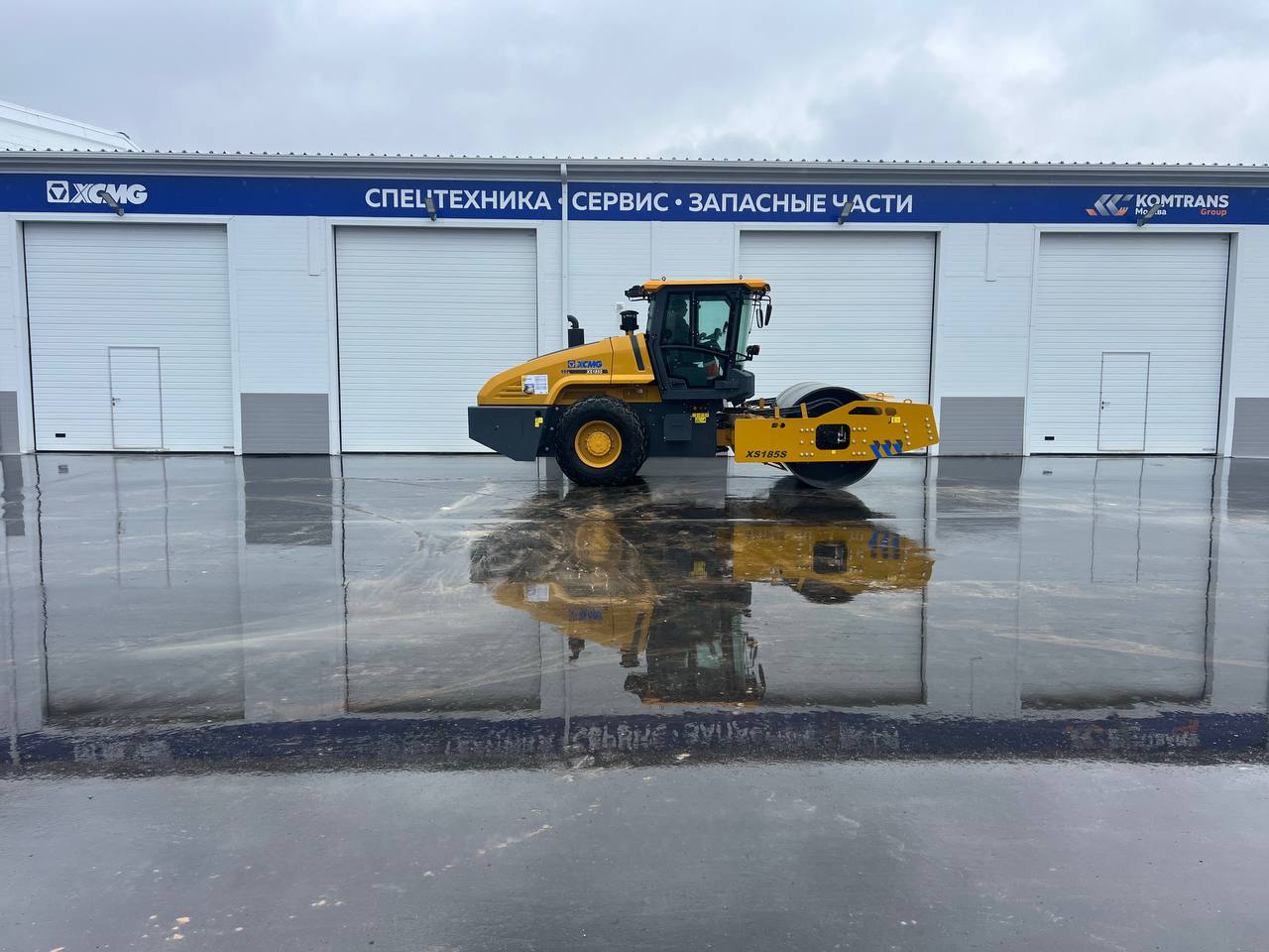Грунтовый каток XCMG XS185S фото 3