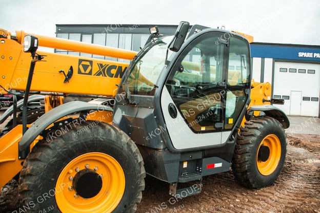 Телескопический погрузчик XCMG XC6-3514K