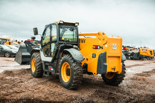 Телескопический погрузчик XCMG XC6-3514K